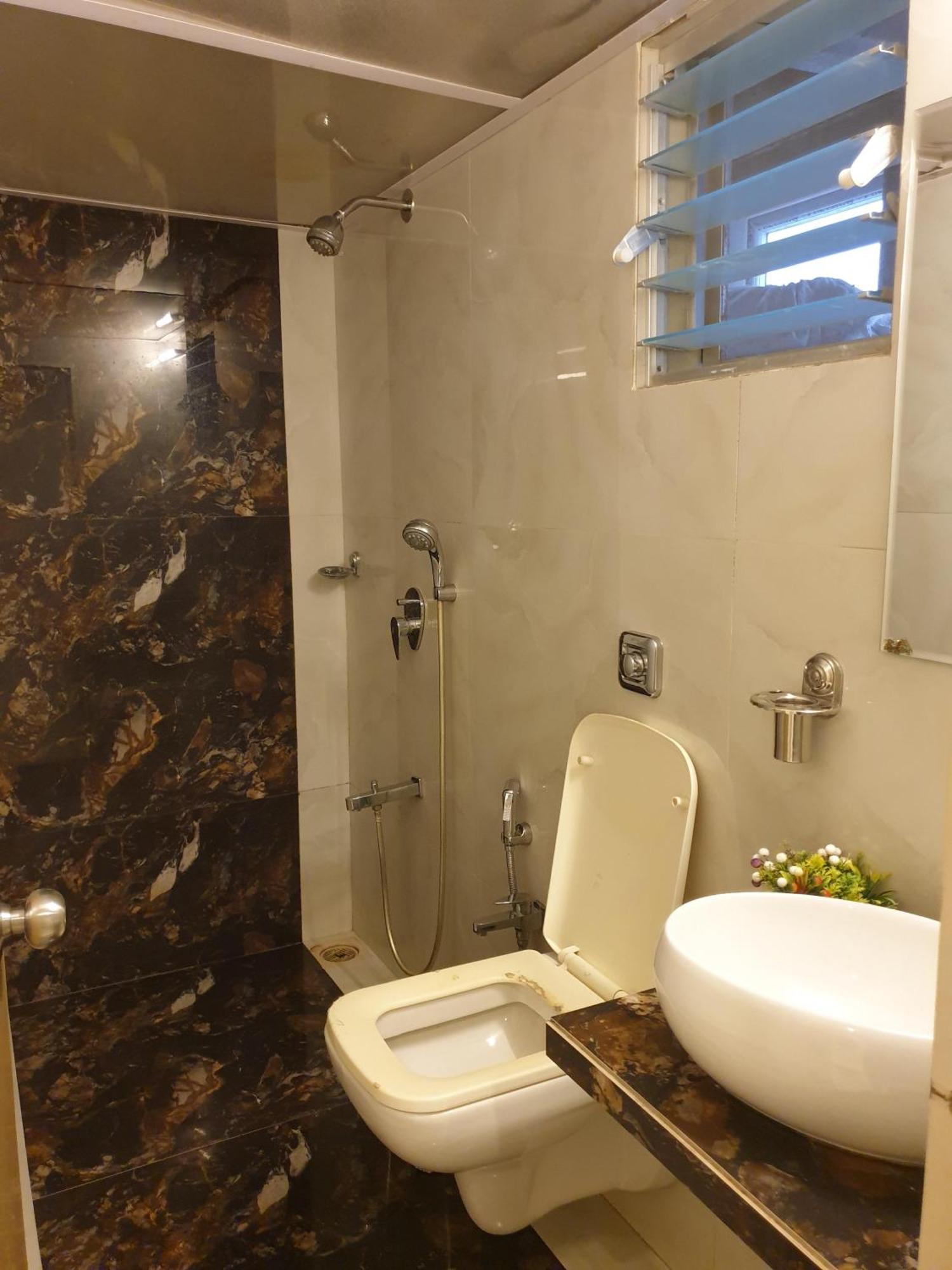 Hotel Gulf Mumbai Eksteriør bilde